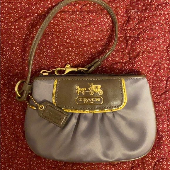 Coach Handbags - Coach Wristlet